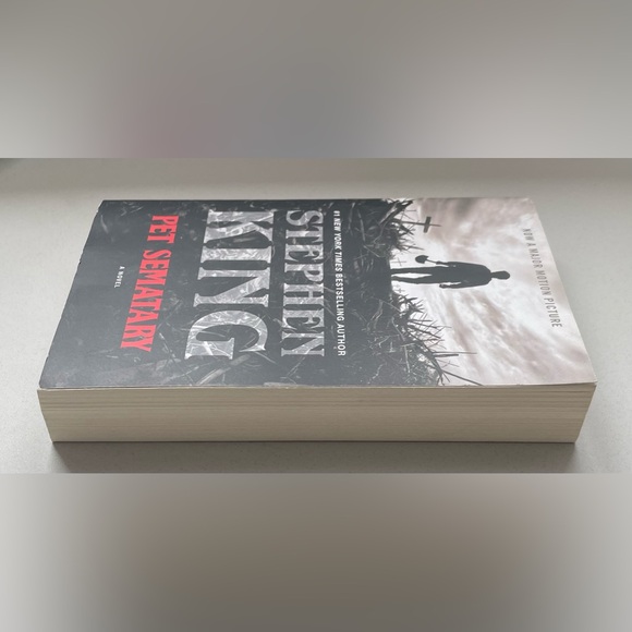 Pet Sematary: A Novel by Stephen King - Picture 6 of 6
